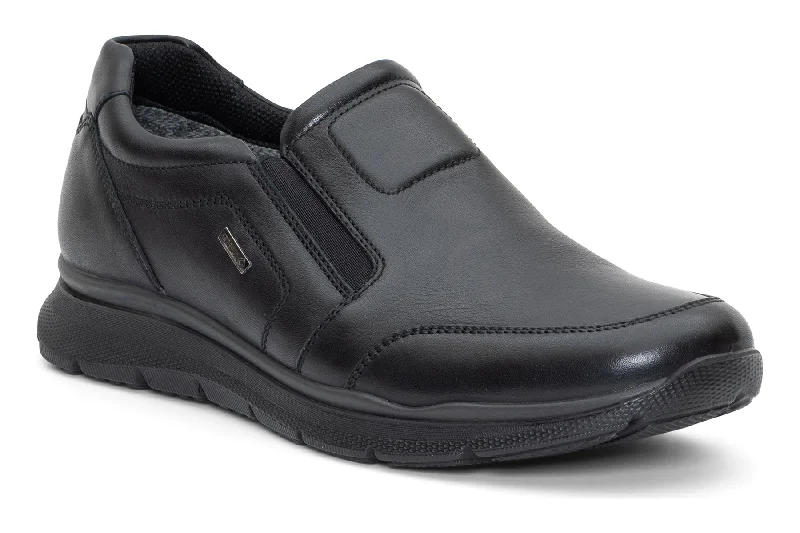 Street Style Sneakers Barry