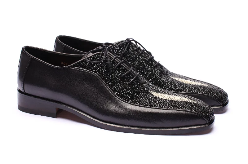 High-Performance Shoes The Stingray Shoes