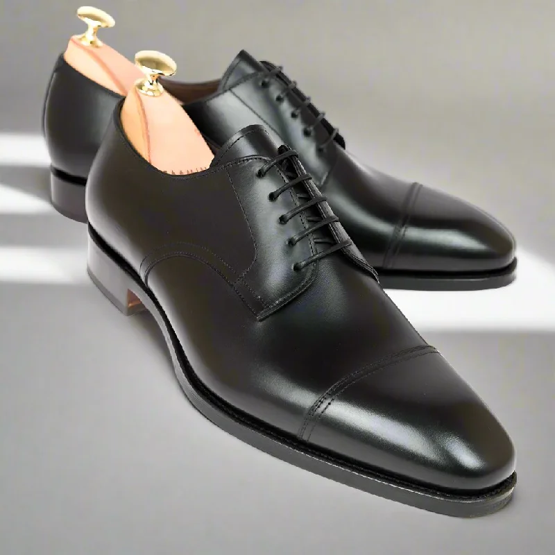 Durable Walking Shoes Gabriel Black Toecap Derby