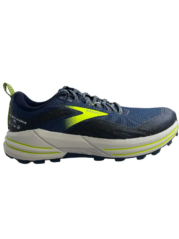 Classic Sport Sneakers Brooks Men's Cascadia 16 Shoe