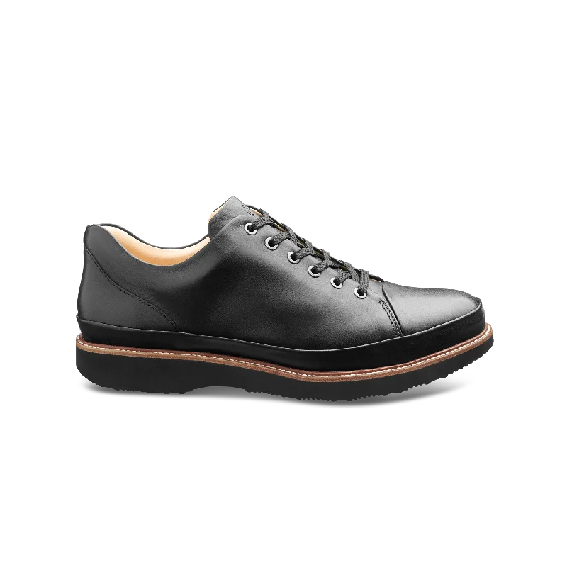 Sleek Athletic Sneakers Men's DressFast Dress Sneaker