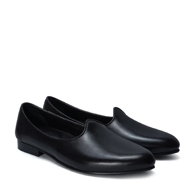 Sporty Everyday Shoes Black Leather Jalsa Jutti with Paint Brush Look