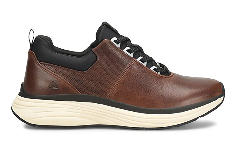 Street Style Sneakers Tahoe