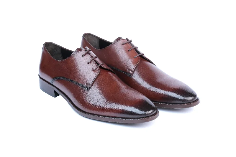 Modern Running Shoes Pela Derby Shoes