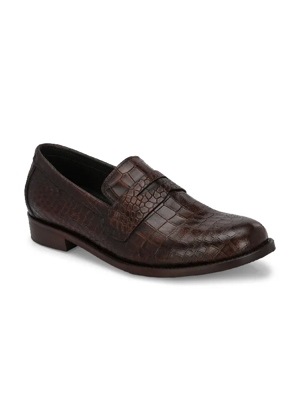 Ergonomic Sneakers CARLO ROMANO BROWN COLOR PREMIUM RANGE ITALIAN CROCODILE PRINTED LEATHER MOCCASIN SHOE FOR MEN Ergonomic Sneakers CARLO ROMANO BROWN COLOR PREMIUM RANGE ITALIAN CROCODILE PRINTED LEATHER MOCCASIN SHOE FOR MEN