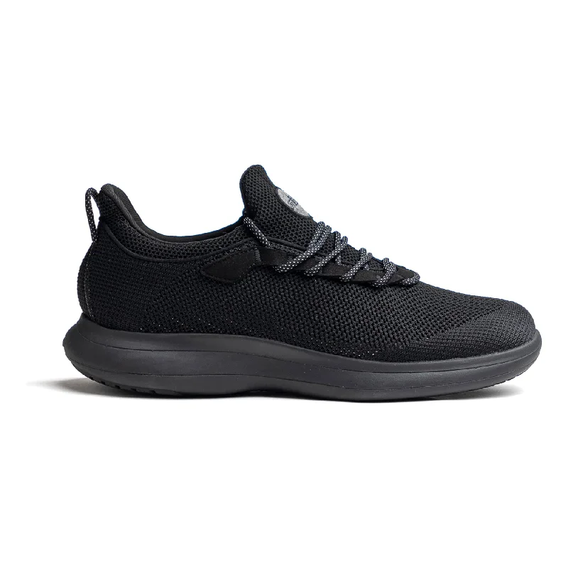 Ultra-Lightweight Sneakers Orbit