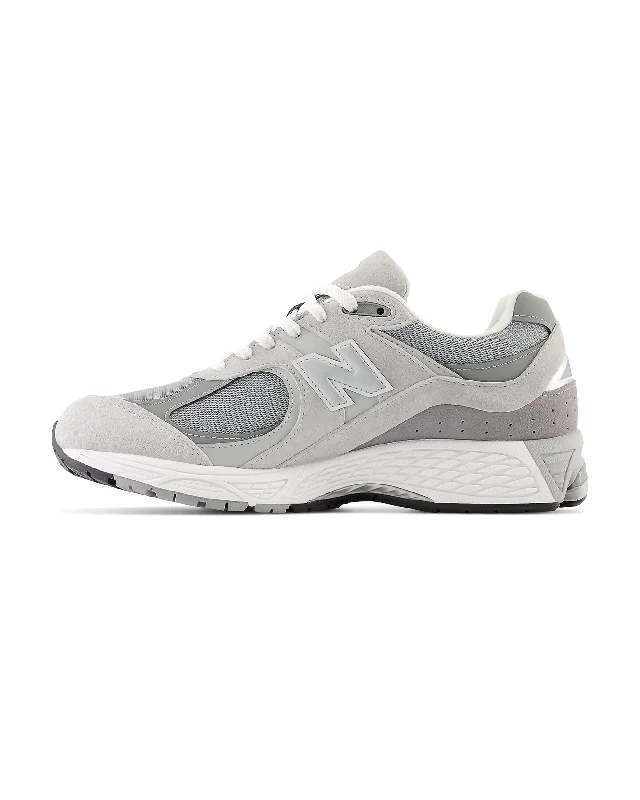 Urban Casual Sneakers 2002R GORE-TEX - Grey