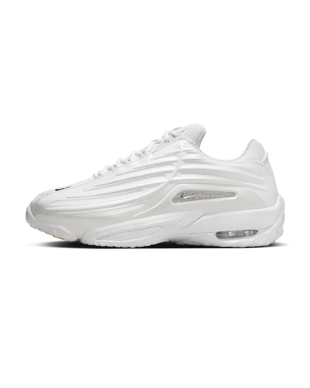 Casual Sneakers Nocta Hot Step II - White / Chrome / University Gold