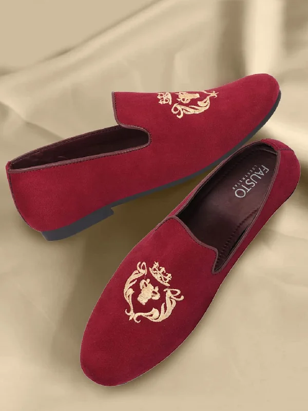 Breathable Active Shoes Men Cherry Embroidered Velvet Slip On Loafers
