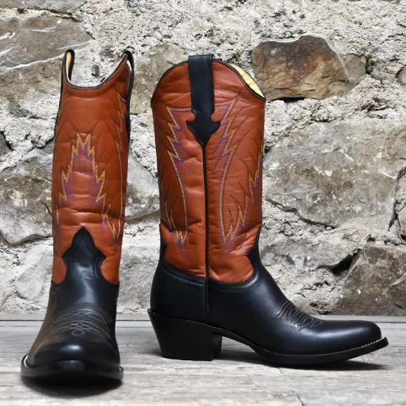 Waterproof Sneakers Nutted Calf Men's Black Calf Boot Made on Custom Duke Last (rnd toe) Waterproof Sneakers Nutted Calf Men's Black Calf Boot Made on Custom Duke Last (rnd toe)